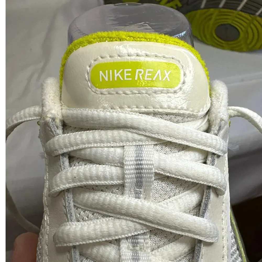 Nike Reax Revolution White/Green Running Walking Women's 7.5 Shoes 333767-101